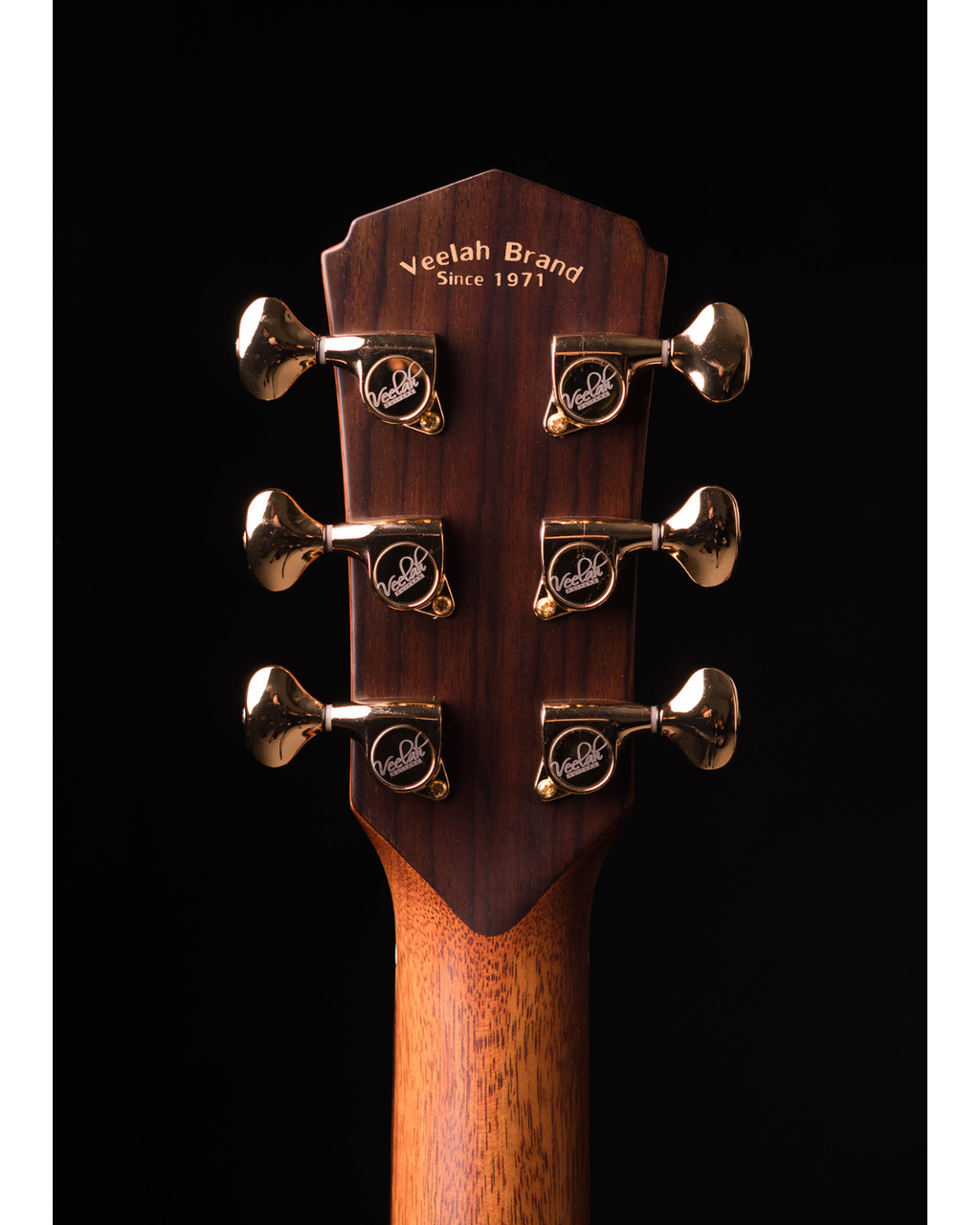 VEELAH V8 SERIES GUITAR - ALL SOLID ACOUSTIC GA WITH CUTAWAY, SOLID TOP, BACK & SIDES, SITKA SPRUCE W/ VEELAH LUXURY PADDED GIG BAG