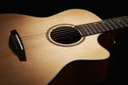 VEELAH VERO SERIES GUITAR, ACOUSTIC GA WITH CUTAWAY, SPRUCE TOP W/ VEELAH PADDED GIG BAG