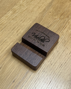 Veelah Guitar FREE Phone Stand